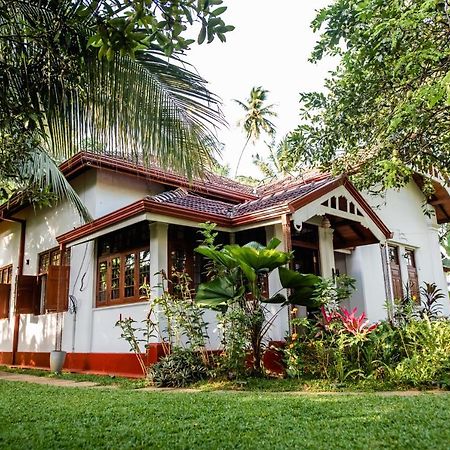 Colonial Residence Kandy Buitenkant foto