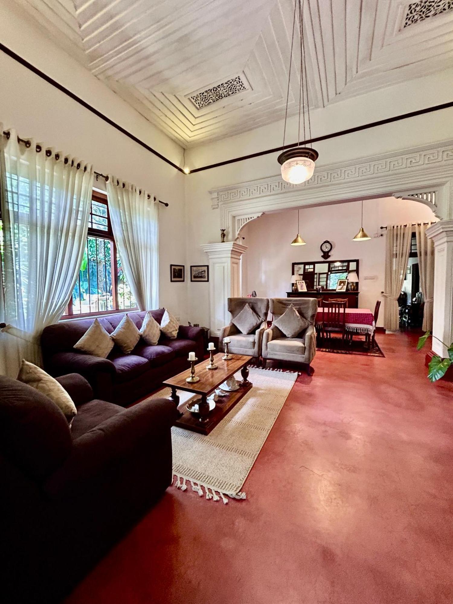 Colonial Residence Kandy Buitenkant foto